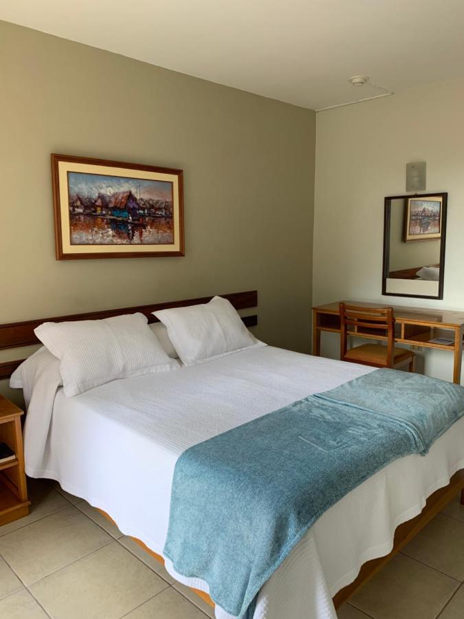 Hotel Acosta Икитос Экстерьер фото
